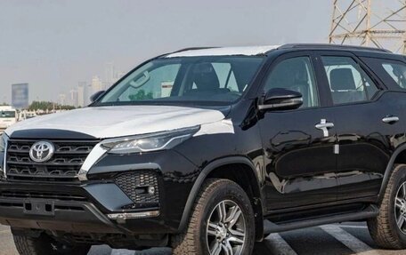 Toyota Fortuner II, 2026 год, 4 811 000 рублей, 3 фотография