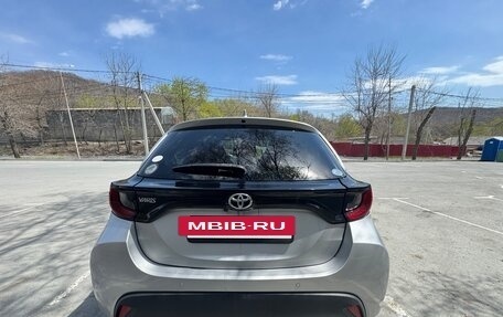 Toyota Yaris, 2020 год, 1 000 000 рублей, 8 фотография