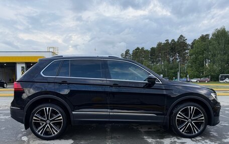 Volkswagen Tiguan II, 2017 год, 2 300 000 рублей, 6 фотография