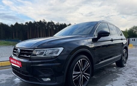 Volkswagen Tiguan II, 2017 год, 2 300 000 рублей, 4 фотография