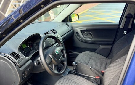 Skoda Fabia II, 2010 год, 530 000 рублей, 30 фотография