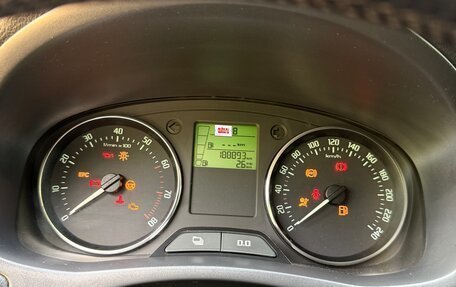 Skoda Fabia II, 2010 год, 530 000 рублей, 36 фотография