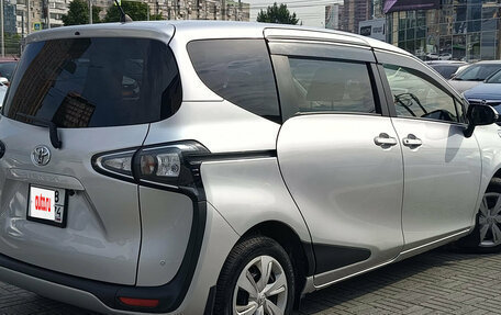 Toyota Sienta II, 2019 год, 1 350 000 рублей, 4 фотография