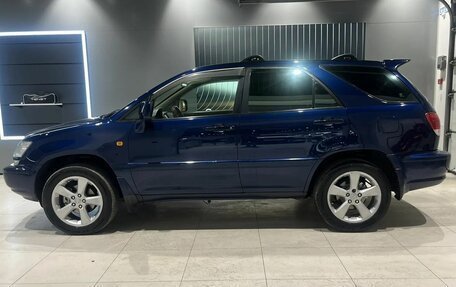 Lexus RX IV рестайлинг, 2001 год, 790 000 рублей, 2 фотография