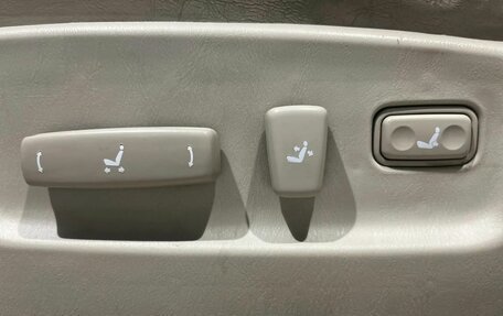 Lexus RX IV рестайлинг, 2001 год, 790 000 рублей, 13 фотография
