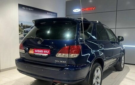 Lexus RX IV рестайлинг, 2001 год, 790 000 рублей, 5 фотография