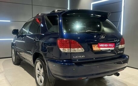 Lexus RX IV рестайлинг, 2001 год, 790 000 рублей, 3 фотография