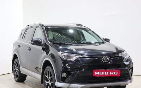 Toyota RAV4, 2017 год, 2 530 000 рублей, 3 фотография