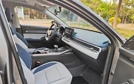 Geely Emgrand, 2022 год, 1 015 000 рублей, 23 фотография