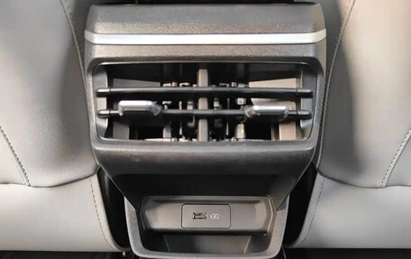 Geely Emgrand, 2022 год, 1 015 000 рублей, 24 фотография