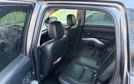 Mitsubishi Outlander III рестайлинг 3, 2007 год, 900 000 рублей, 5 фотография