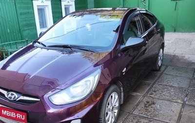 Hyundai Solaris II рестайлинг, 2012 год, 800 000 рублей, 1 фотография