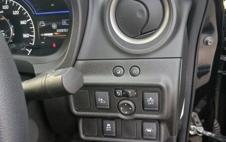 Nissan Note II рестайлинг, 2018 год, 1 250 000 рублей, 12 фотография