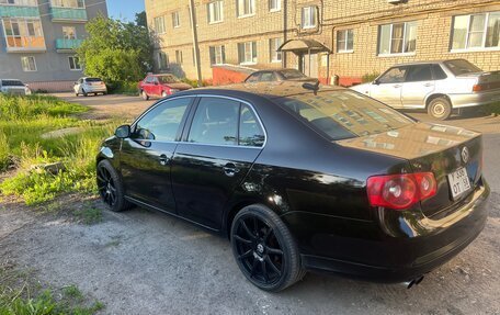 Volkswagen Jetta VI, 2006 год, 620 000 рублей, 2 фотография