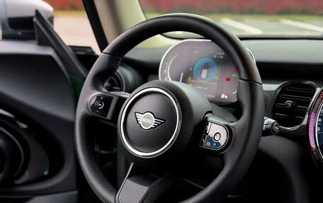 MINI Hatch, 2022 год, 2 302 000 рублей, 13 фотография