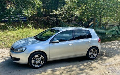 Volkswagen Golf VI, 2011 год, 815 000 рублей, 2 фотография