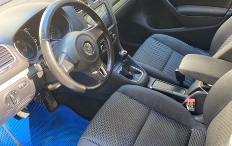 Volkswagen Golf VI, 2011 год, 815 000 рублей, 11 фотография