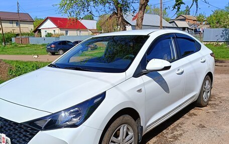 Hyundai Solaris II рестайлинг, 2020 год, 1 550 000 рублей, 15 фотография