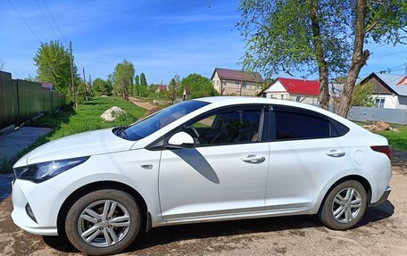 Hyundai Solaris II рестайлинг, 2020 год, 1 550 000 рублей, 16 фотография