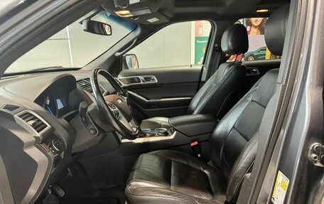 Ford Explorer VI, 2012 год, 1 899 000 рублей, 10 фотография