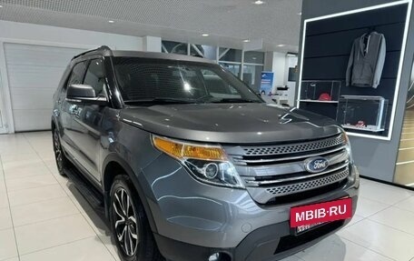 Ford Explorer VI, 2012 год, 1 899 000 рублей, 3 фотография