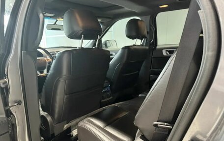 Ford Explorer VI, 2012 год, 1 899 000 рублей, 16 фотография