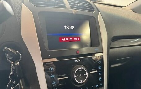 Ford Explorer VI, 2012 год, 1 899 000 рублей, 13 фотография