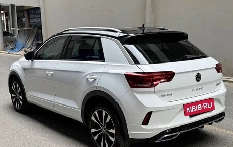 Volkswagen T-Roc I, 2022 год, 1 470 004 рублей, 6 фотография