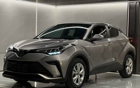 Toyota C-HR I рестайлинг, 2022 год, 1 630 000 рублей, 2 фотография