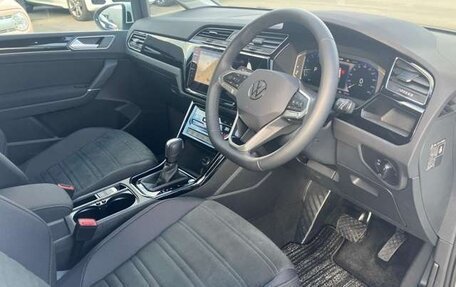 Volkswagen Sharan II, 2020 год, 1 392 000 рублей, 10 фотография