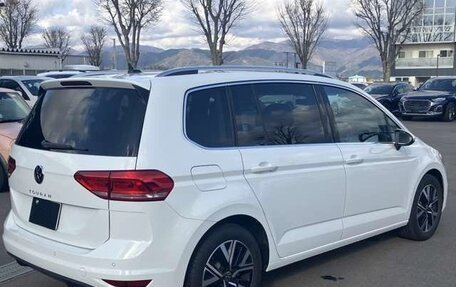 Volkswagen Sharan II, 2020 год, 1 392 000 рублей, 4 фотография