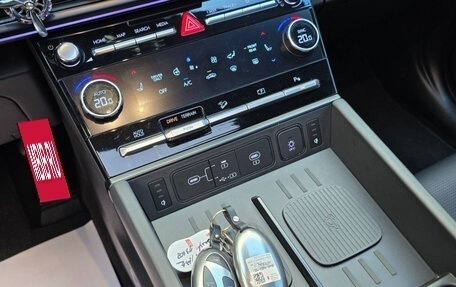 Hyundai Santa Fe IV, 2025 год, 14 фотография