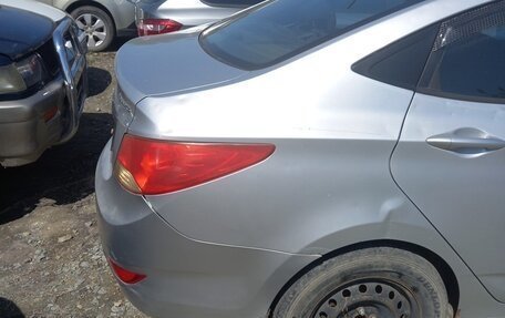 Hyundai Solaris II рестайлинг, 2012 год, 475 000 рублей, 5 фотография