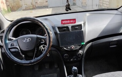 Hyundai Solaris II рестайлинг, 2016 год, 1 050 000 рублей, 1 фотография