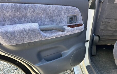 Toyota Land Cruiser Prado 90 рестайлинг, 2000 год, 1 800 000 рублей, 6 фотография