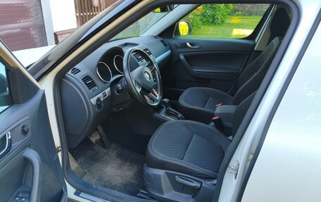 Skoda Yeti I рестайлинг, 2017 год, 1 200 000 рублей, 2 фотография