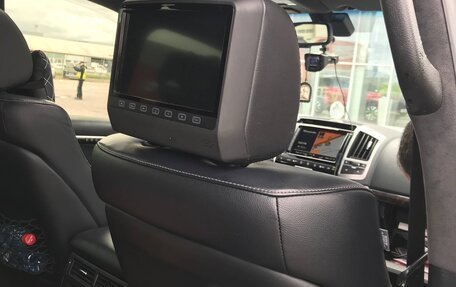 Toyota Land Cruiser 200, 2014 год, 4 999 999 рублей, 15 фотография