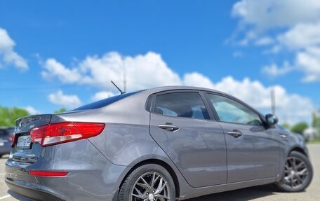 KIA Rio III рестайлинг, 2016 год, 830 000 рублей, 5 фотография