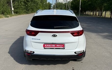 KIA Sportage IV рестайлинг, 2020 год, 2 450 000 рублей, 5 фотография