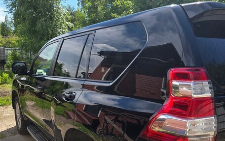 Toyota Land Cruiser Prado 150 рестайлинг 2, 2014 год, 3 120 000 рублей, 3 фотография