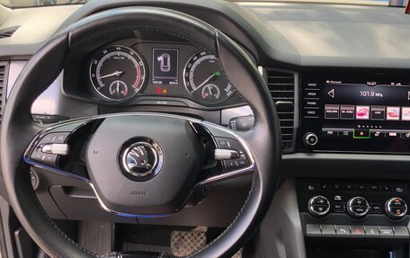 Skoda Kodiaq I, 2021 год, 2 350 000 рублей, 10 фотография