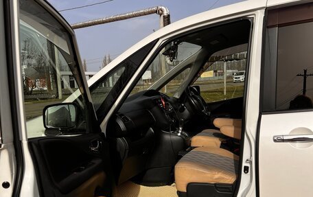 Nissan Serena IV, 2011 год, 1 200 000 рублей, 10 фотография