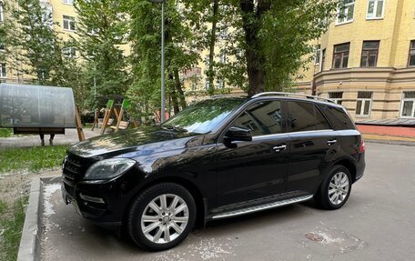Mercedes-Benz M-Класс, 2015 год, 2 500 000 рублей, 2 фотография