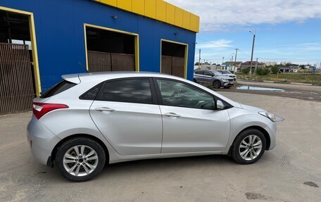 Hyundai i30 II рестайлинг, 2012 год, 835 000 рублей, 3 фотография