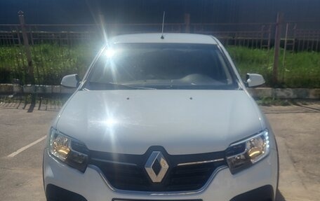 Renault Logan II, 2019 год, 799 000 рублей, 2 фотография