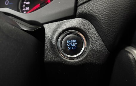 Toyota RAV4, 2020 год, 3 200 000 рублей, 24 фотография
