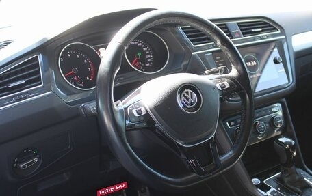 Volkswagen Tiguan II, 2018 год, 2 059 000 рублей, 9 фотография