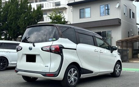 Toyota Sienta II, 2022 год, 1 037 000 рублей, 4 фотография
