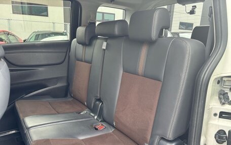 Toyota Sienta II, 2022 год, 1 037 000 рублей, 20 фотография
