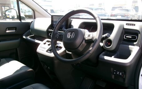 Honda Freed, 2025 год, 1 950 000 рублей, 10 фотография